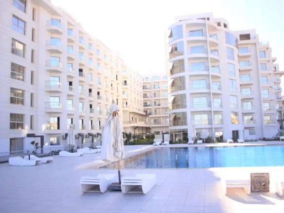 Scandic residential project in Hurghada with modern apartments and swimming pool