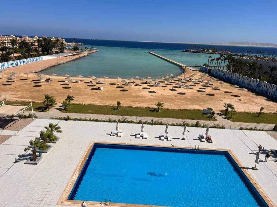 Luxury swimming pool at Scandic Project surrounded by minimalist architecture and a relaxing atmosphere.