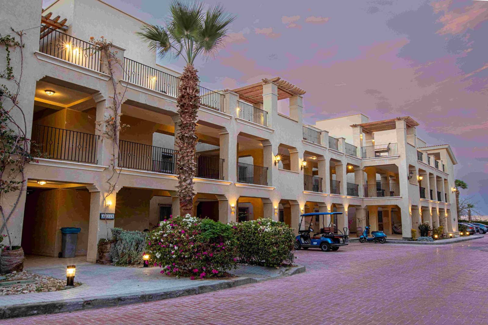 Poolside property for sale in Veranda Sahl Hasheesh with private terrace