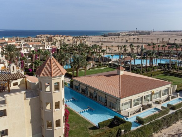 Sahl Hasheesh luxury properties for sale with beachfront views in Hurghada