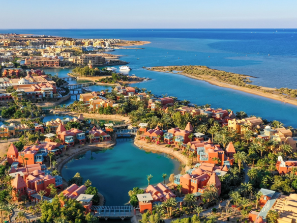 El Gouna real estate lagoon villa with private pool and waterfront view