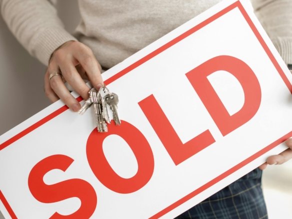 Maintenant ou attendre : décider du bon moment pour investir dans l’immobilier en 2026