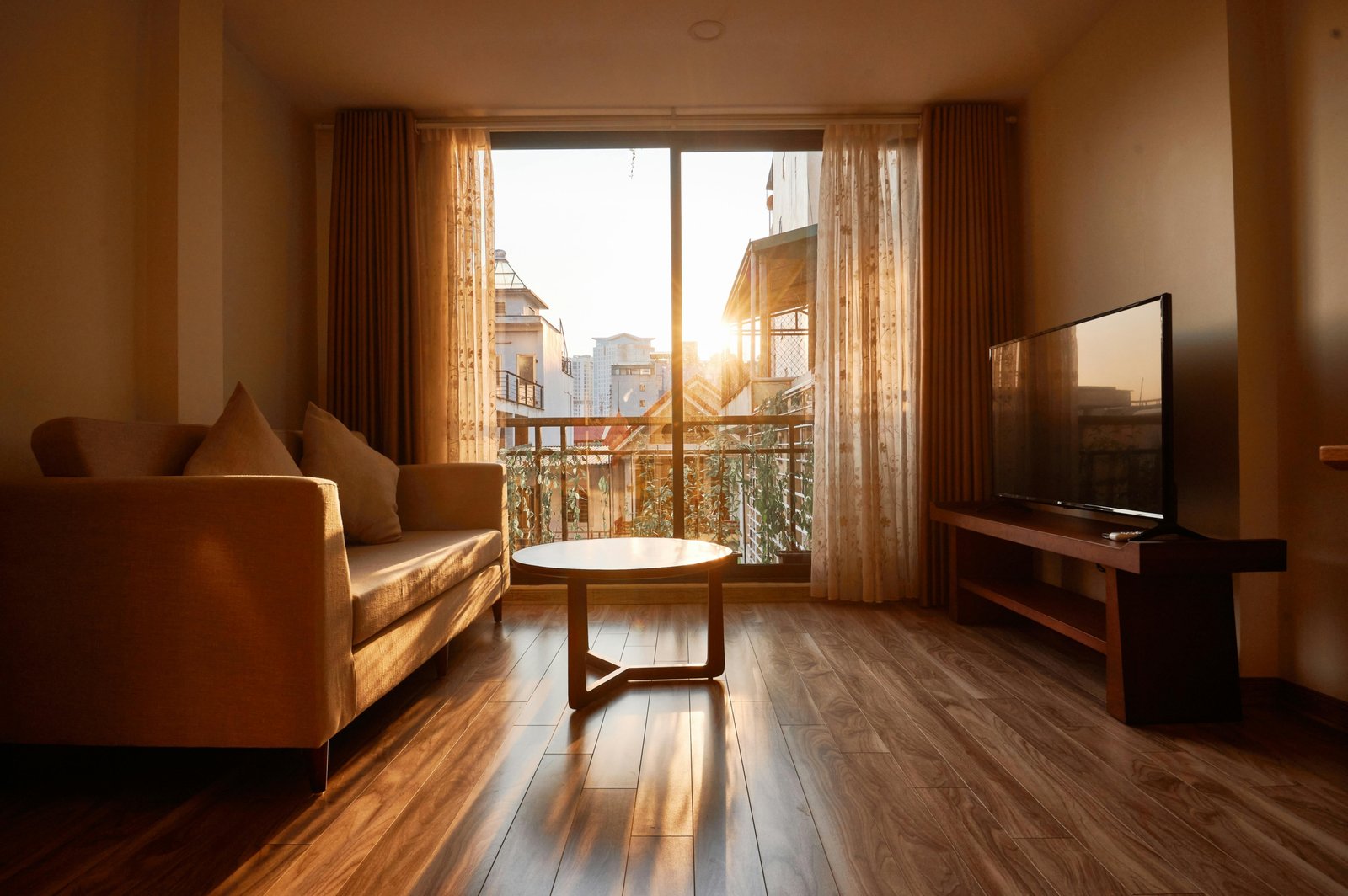 Értéknövelés egyszerű otthoni felújításokkal és modern lakberendezéssel