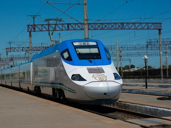 Speed Rail network connecting the Red Sea to the Mediterranean boosting real estate growth in Egypt