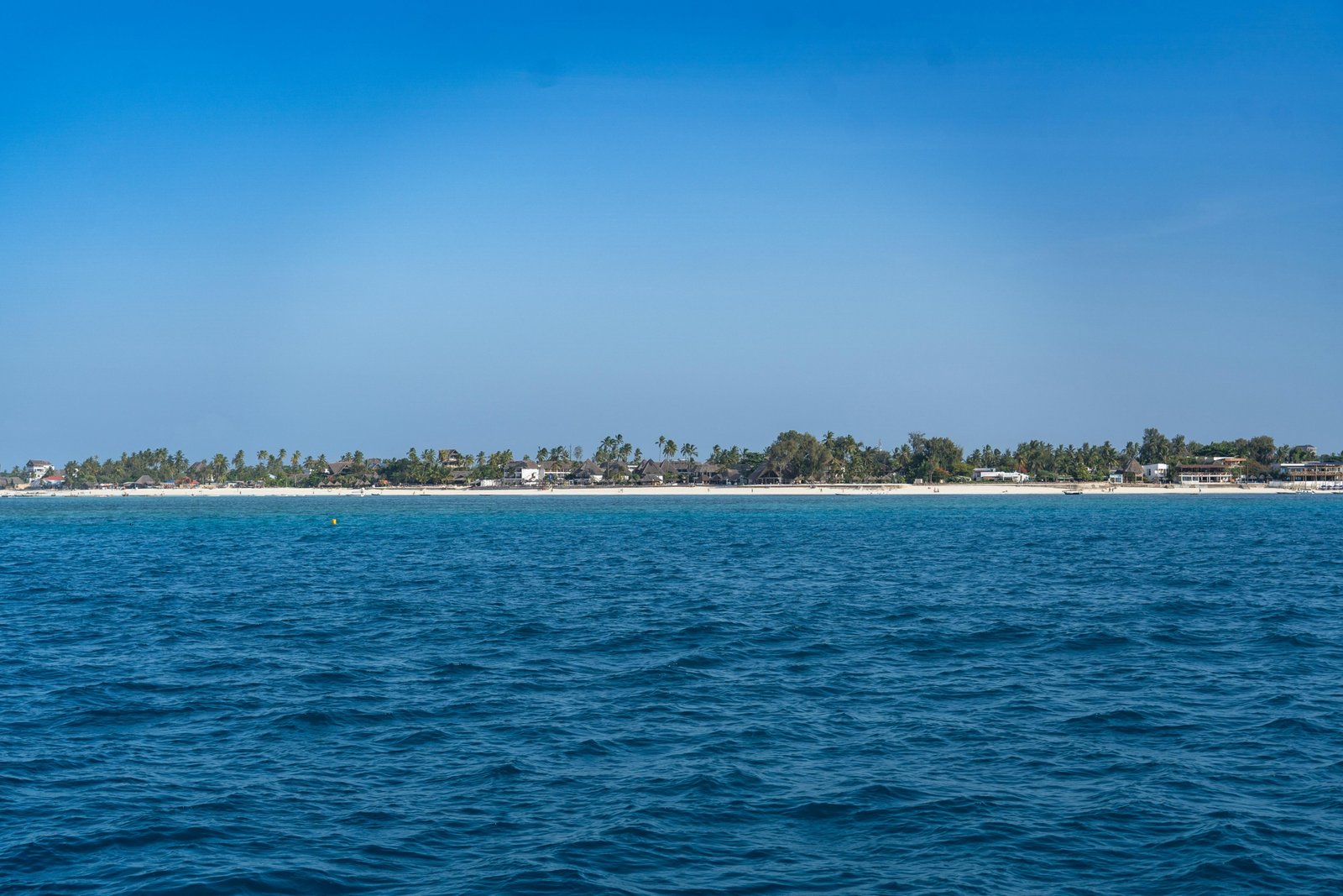 Enjoying perfect egypt hurghada weather on amazing boat and desert day trips