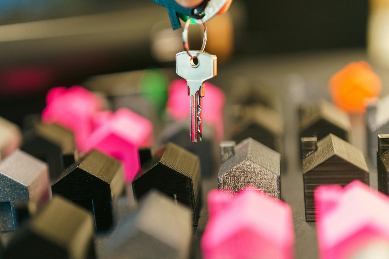 Housing market properties with modern homes and investment opportunities
