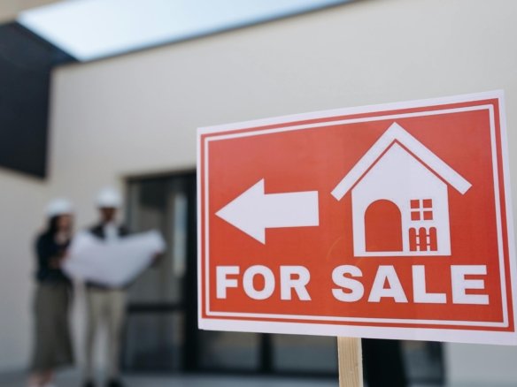 Sell your house faster with modern home staging ideas and attractive interior design