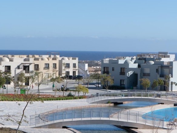 Siyal Makadi Heights resort-style residences with swimming pools and landscaped gardens