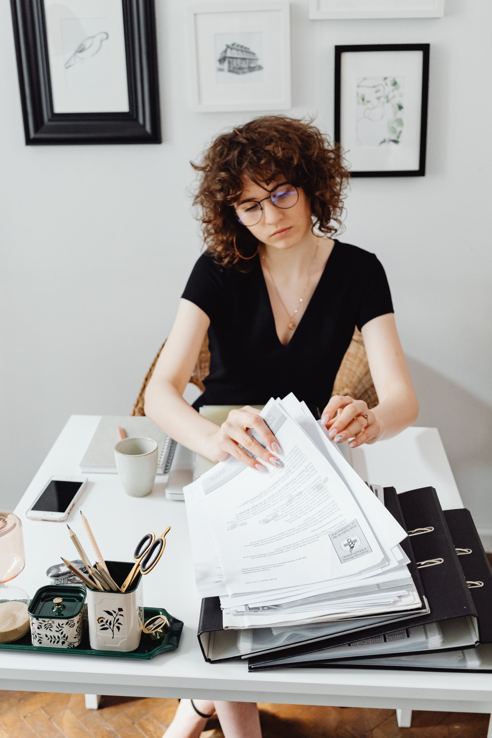 Real estate license professional reviewing property listings and career opportunities available with a real estate license in 2026.