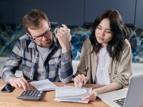 Learning how to stretch your options not your budget by looking at modern real estate blueprints