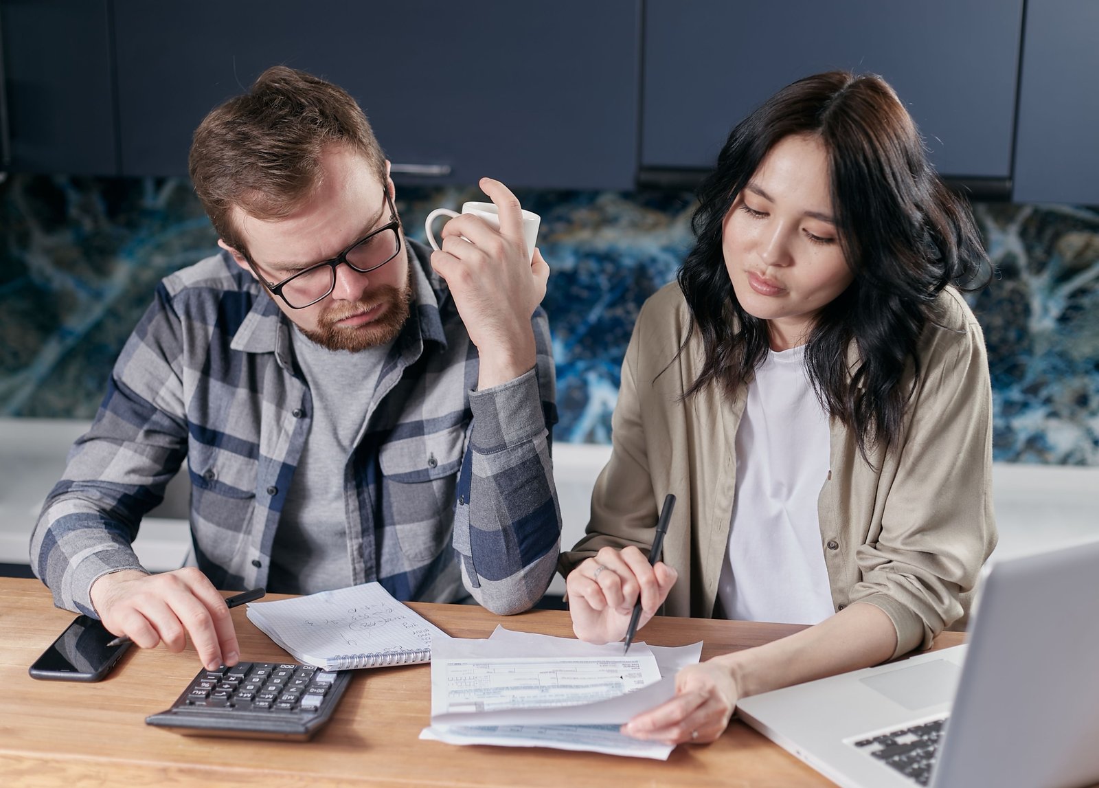 Learning how to stretch your options not your budget by looking at modern real estate blueprints