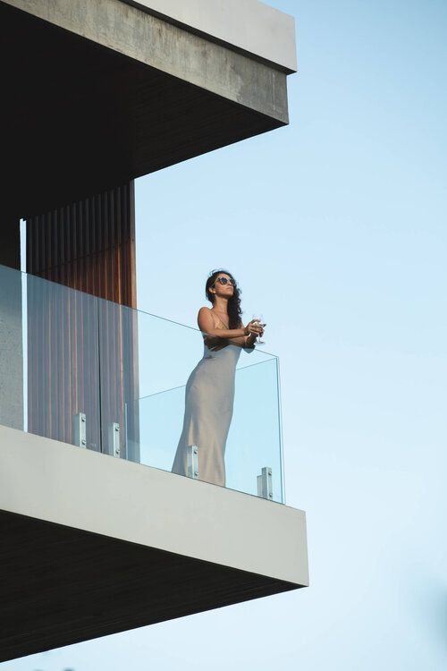Risk Diversification Strategy: Multiple Small Units vs One Luxury Unit with Knight Properties