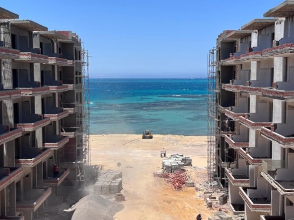 Off-plan property in Al Ahyaa luxury apartment construction Hurghada 2026