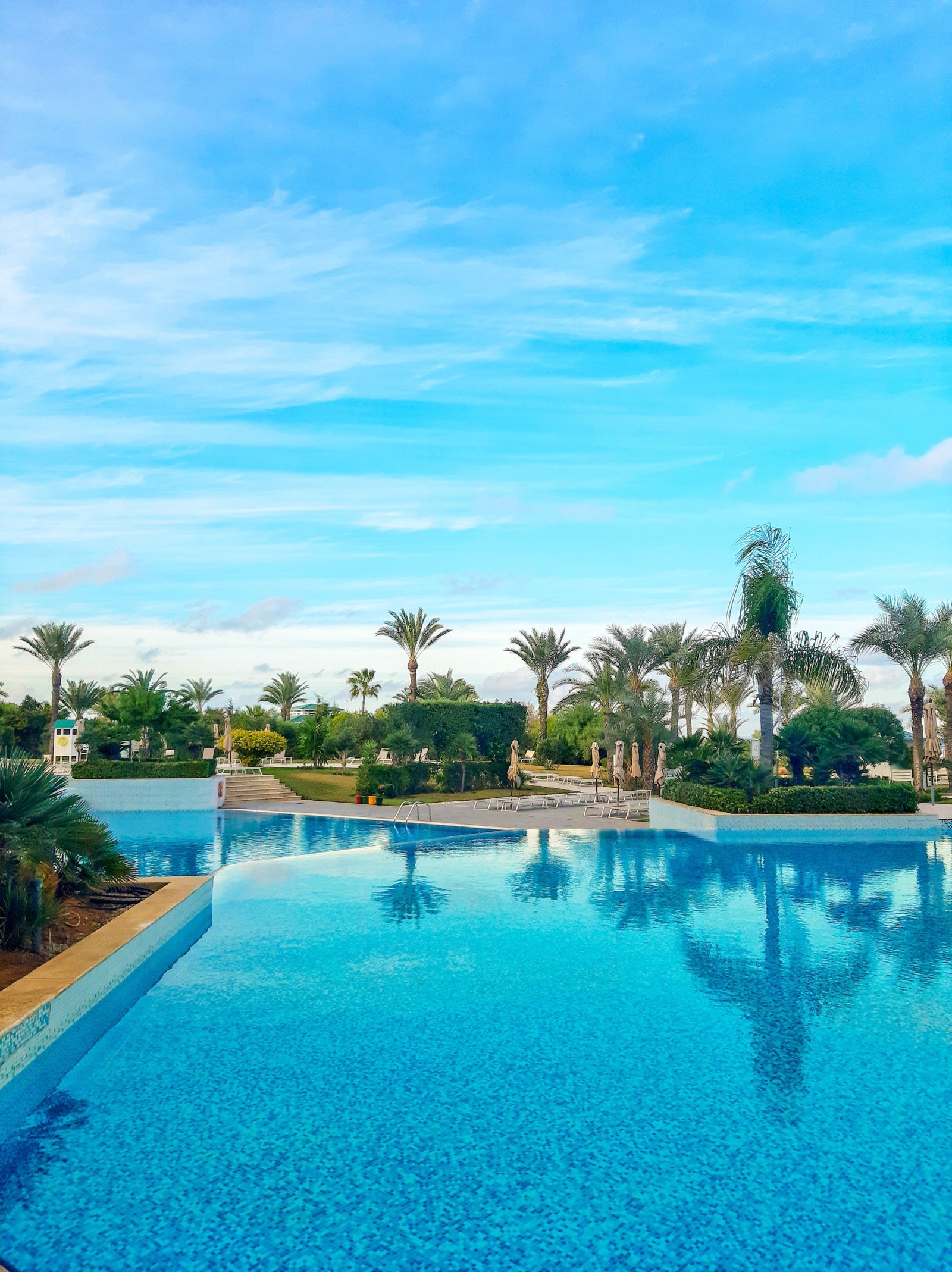 Gated Resort vs Standalone Property Hurghada comparison guide by Knight Properties